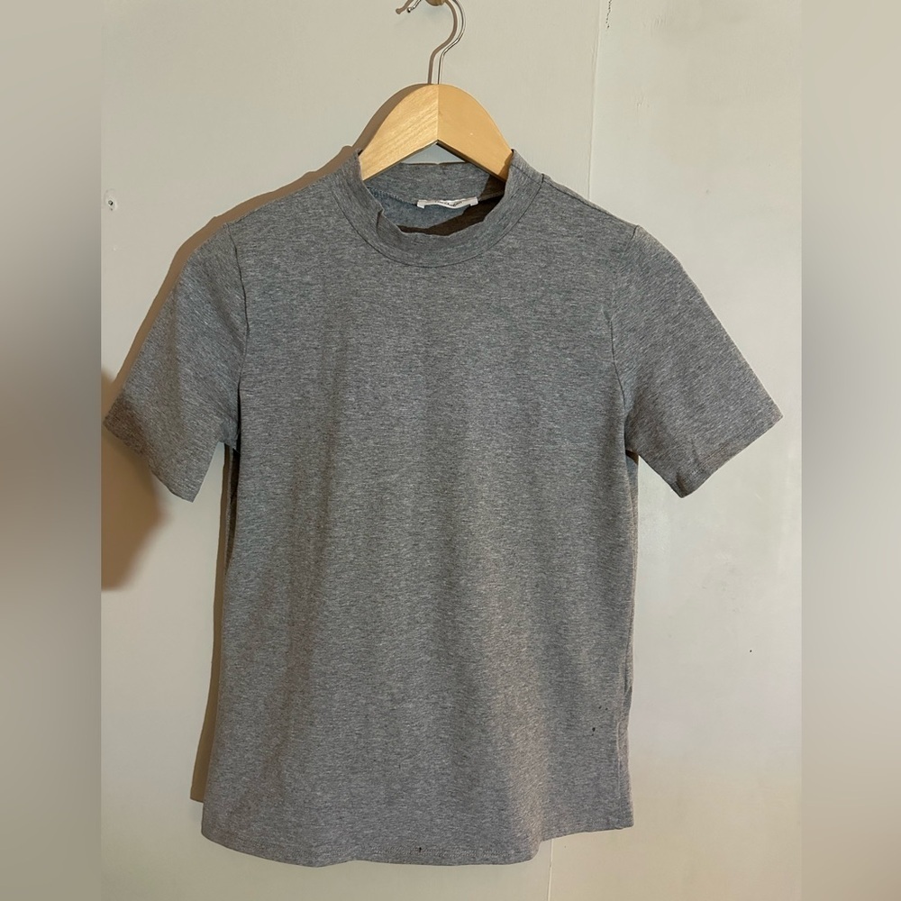 Classic Gray Women's Short Sleeve Tee